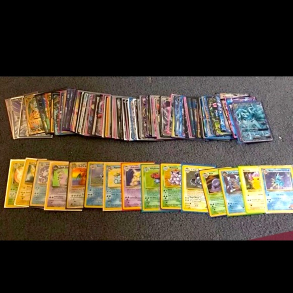 Pokémon 20 mystery card lot with guaranteed rare